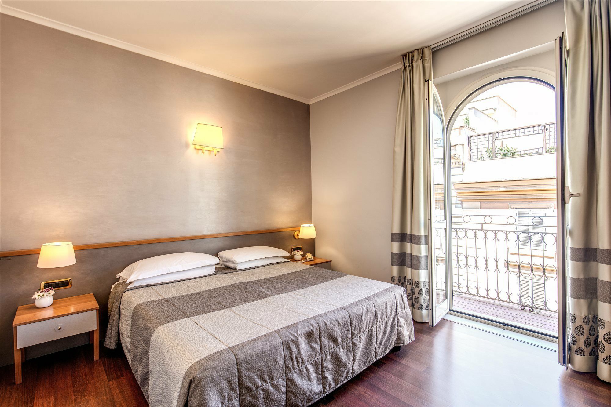 Hotel Villafranca Rome Bagian luar foto
